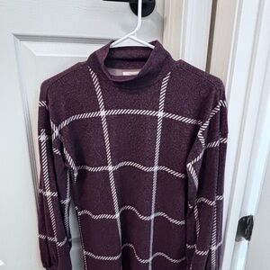 Maurice’s plaid sweater. Worn once. Excellent condition. Size XS.